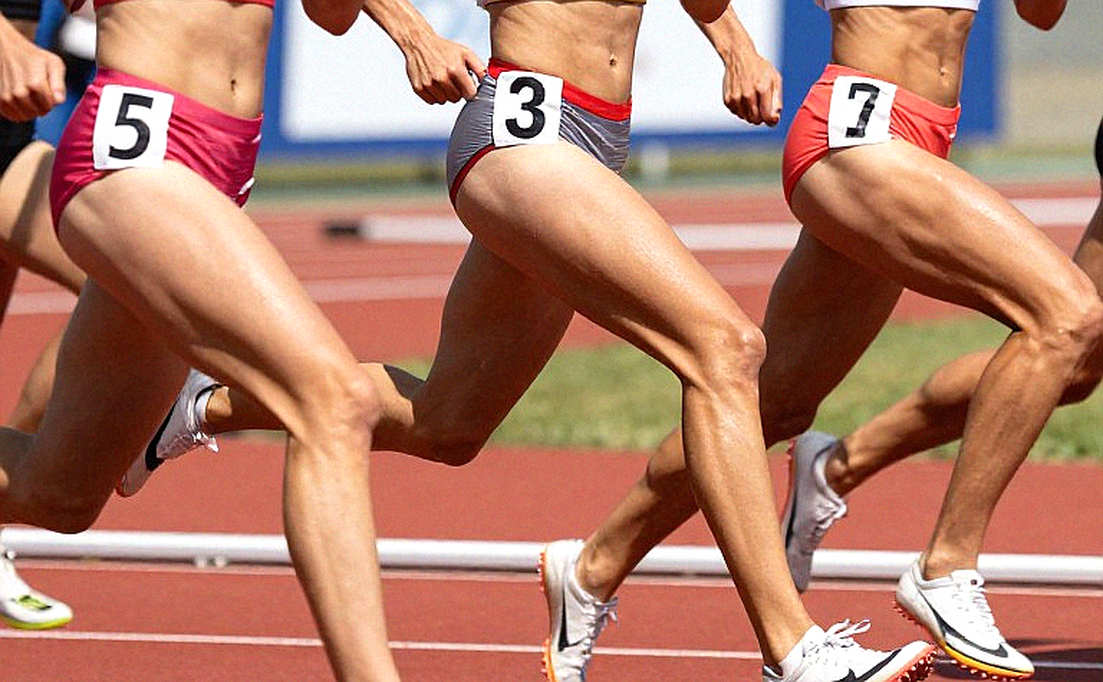 Keely Hodgkinson và bộ đồ Nike đặc chế tại Athlos: Khi khí động học không cứu được cự ly 800m